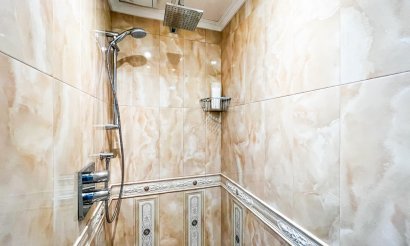 Reventa - Villa - La Mata