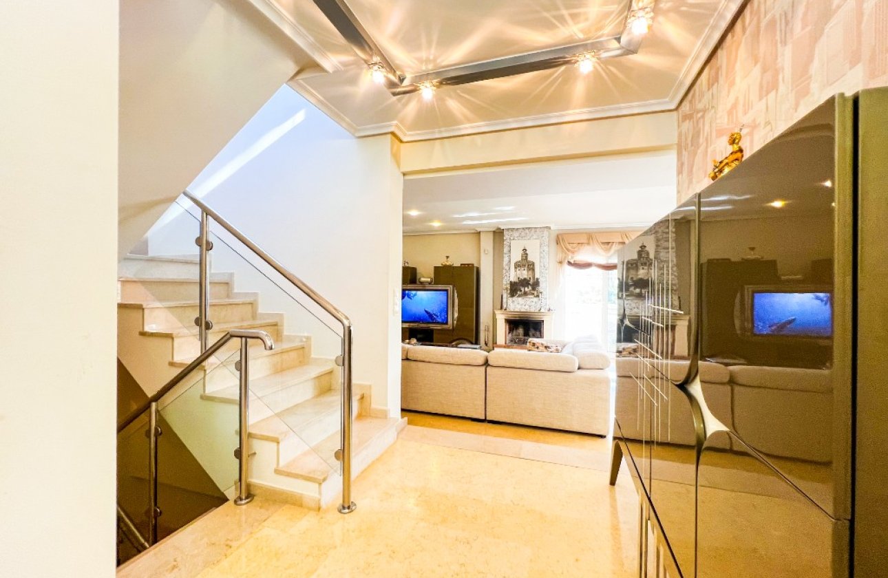 Reventa - Villa - La Mata