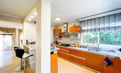 Reventa - Villa - La Mata