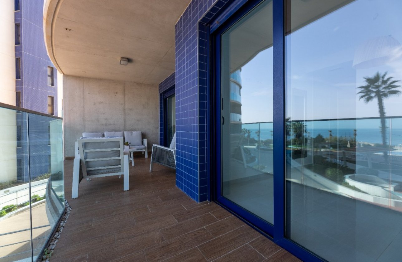 Resale - Apartment / flat - Punta Prima - Sea Senses