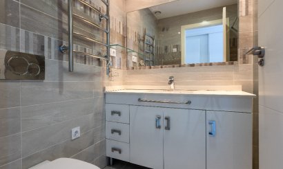 Resale - Apartment / flat - Punta Prima - Sea Senses