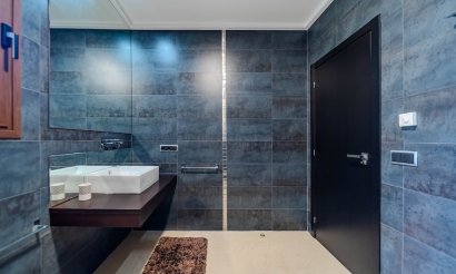 Resale - Villa - Cabo Roig