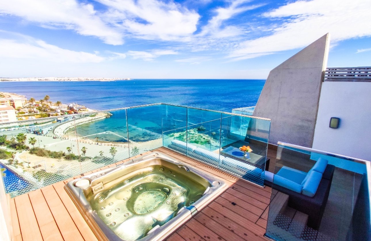 Resale - Penthouse - Punta Prima