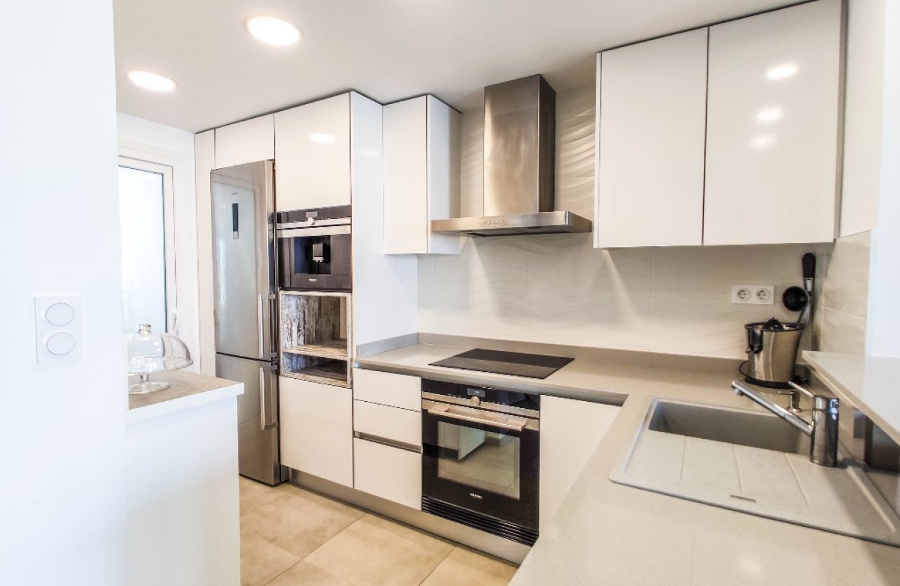 Resale - Penthouse - Punta Prima