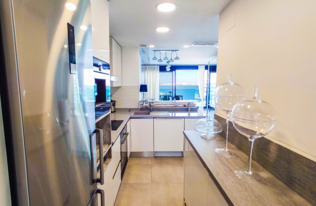 Resale - Penthouse - Punta Prima