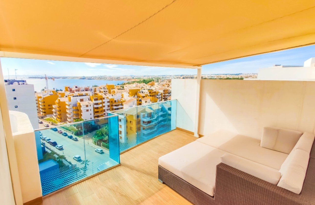 Resale - Penthouse - Punta Prima