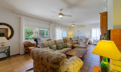 Reventa - Villa - Campoamor