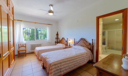 Reventa - Villa - Campoamor