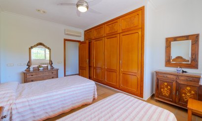 Reventa - Villa - Campoamor