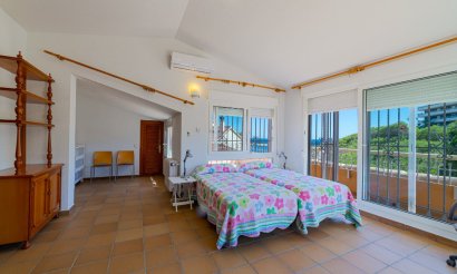 Reventa - Villa - Campoamor