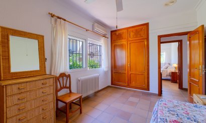 Reventa - Villa - Campoamor