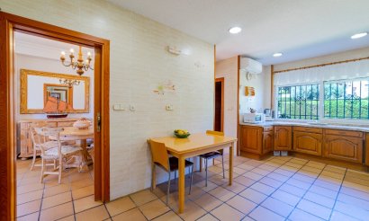 Reventa - Villa - Campoamor