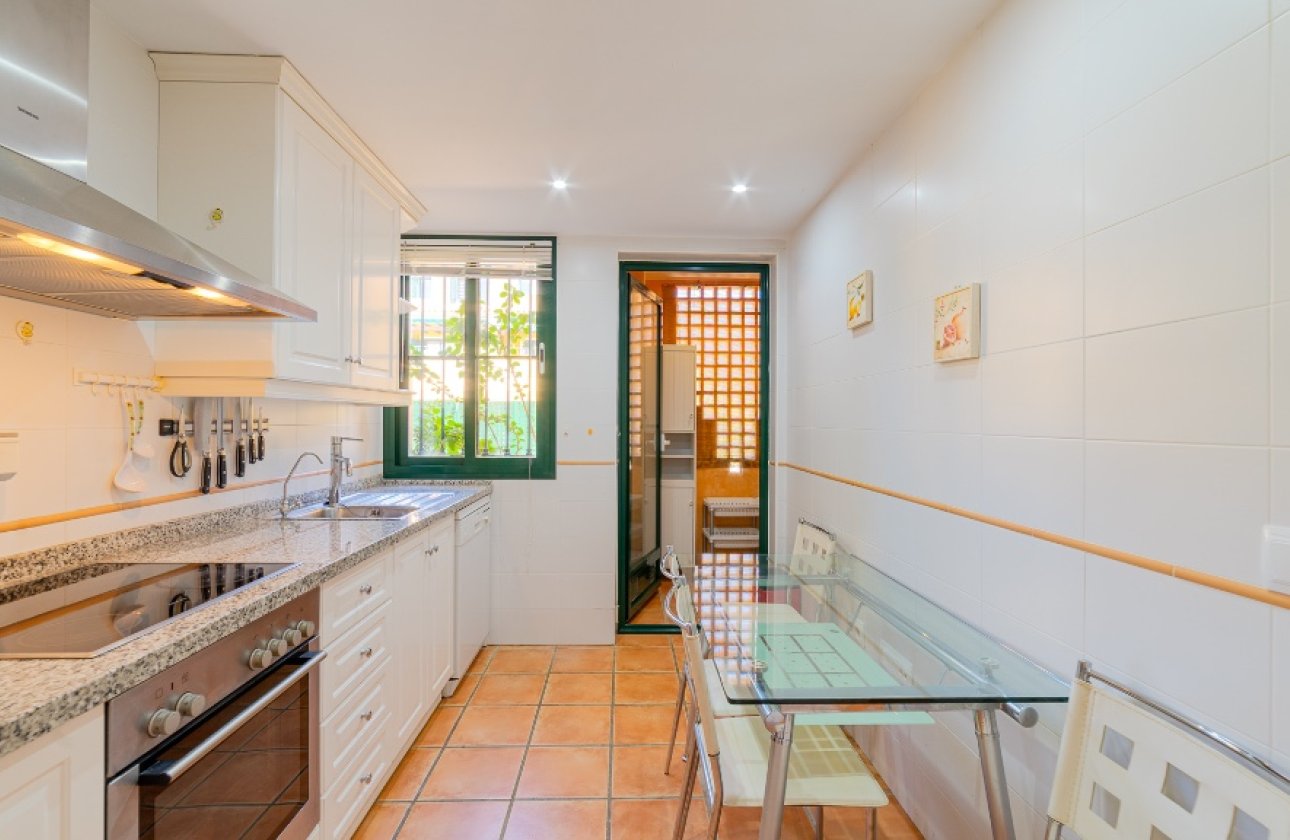 Resale - Villa - Finestrat