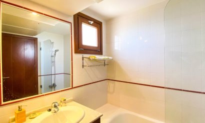 Reventa - Apartamento / piso - Punta Prima