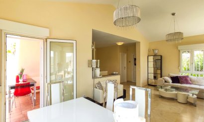 Resale - Villa - Las Ramblas