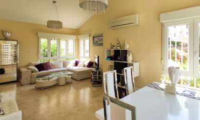 Resale - Villa - Las Ramblas