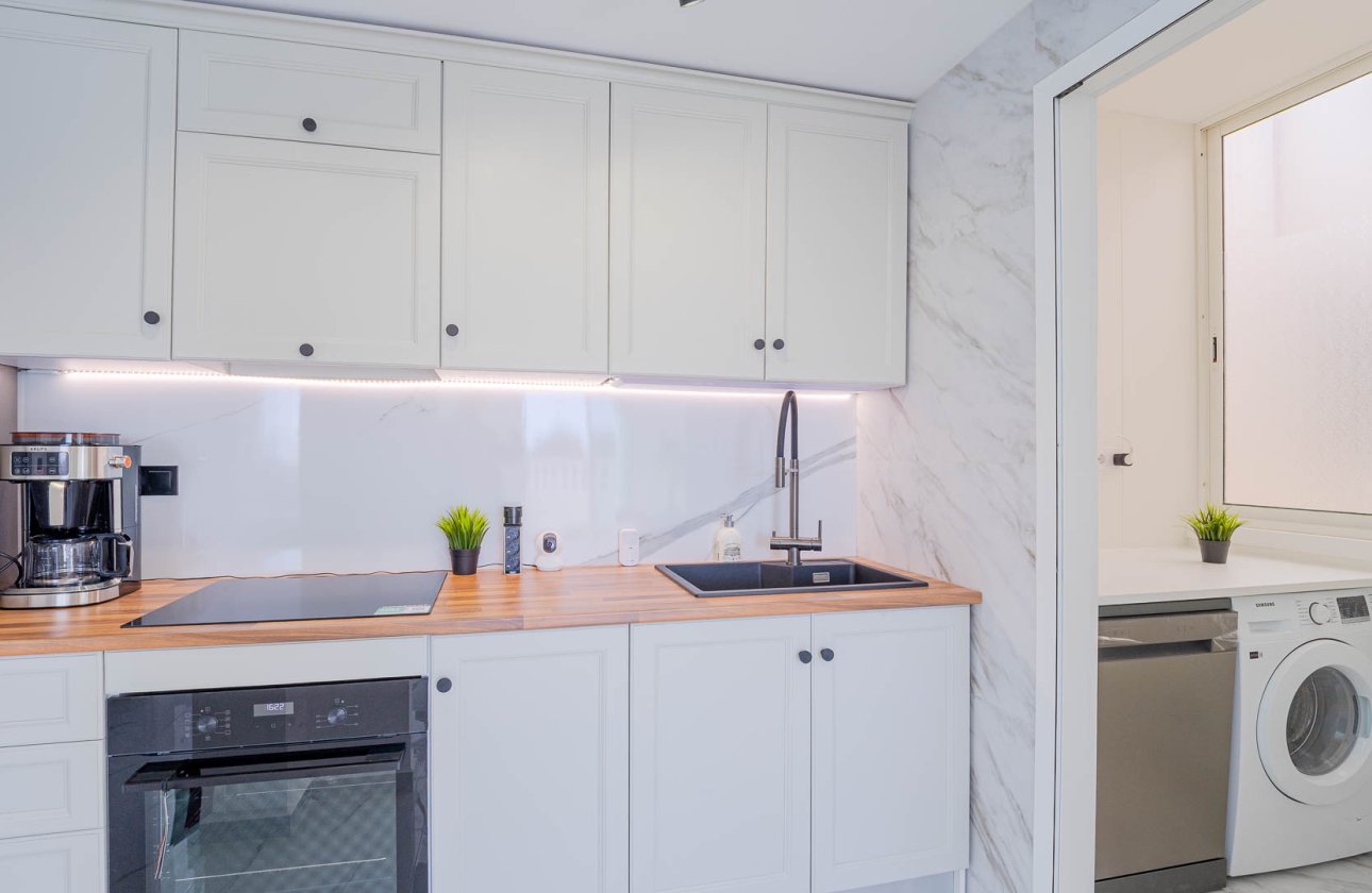 Resale - Apartment / flat - Orihuela Costa - Playa Flamenca