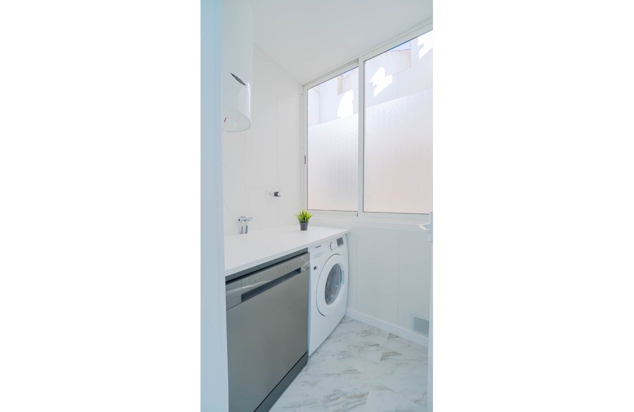 Resale - Apartment / flat - Orihuela Costa - Playa Flamenca