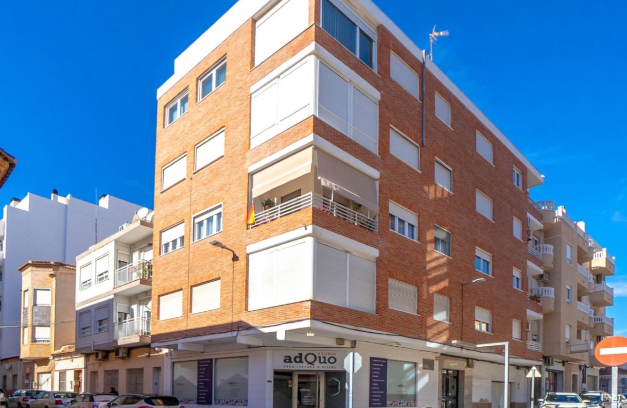 Resale - Apartment / flat - Torrevieja