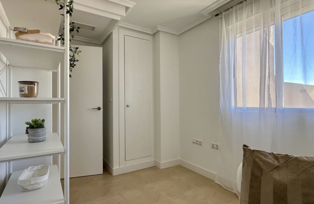 Resale - Apartment / flat - Torrevieja