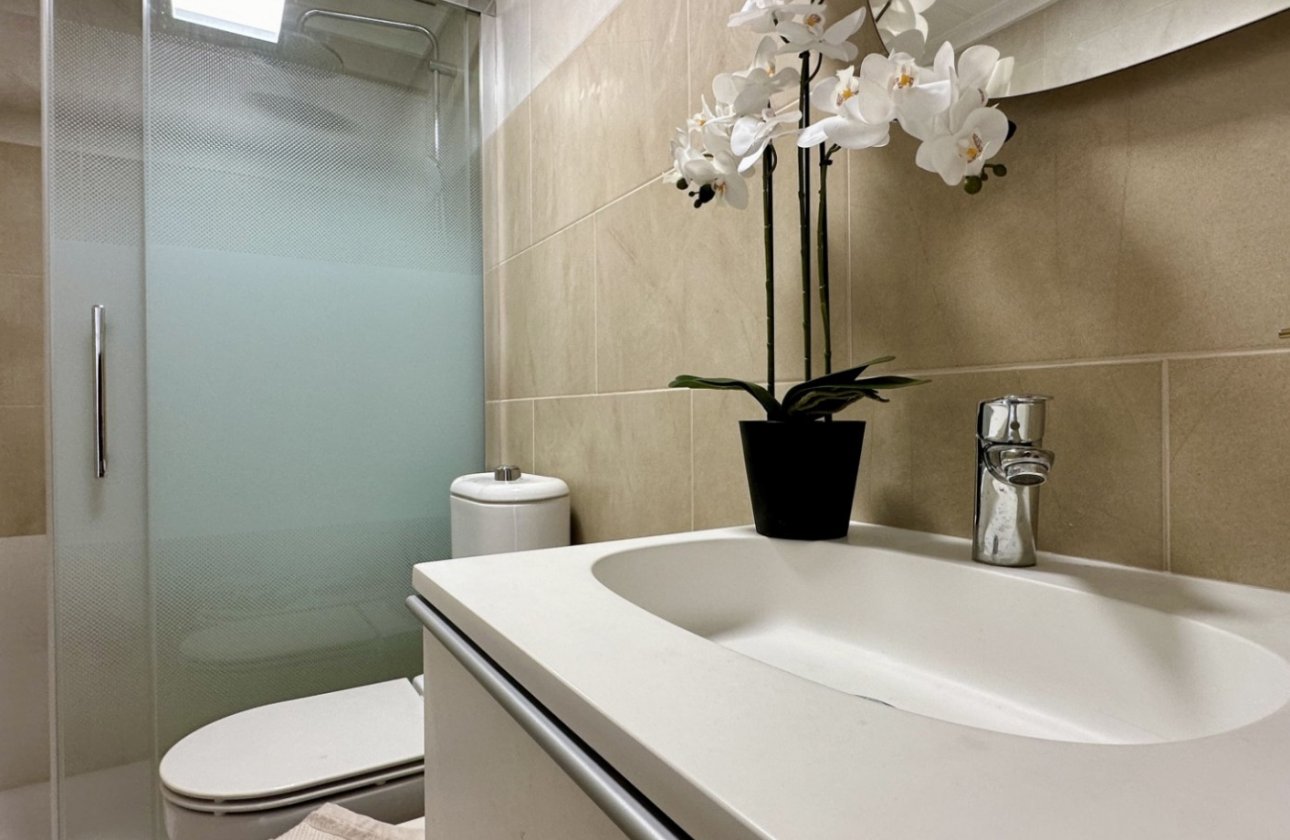 Resale - Apartment / flat - Torrevieja