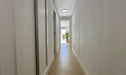 Resale - Apartment / flat - Torrevieja