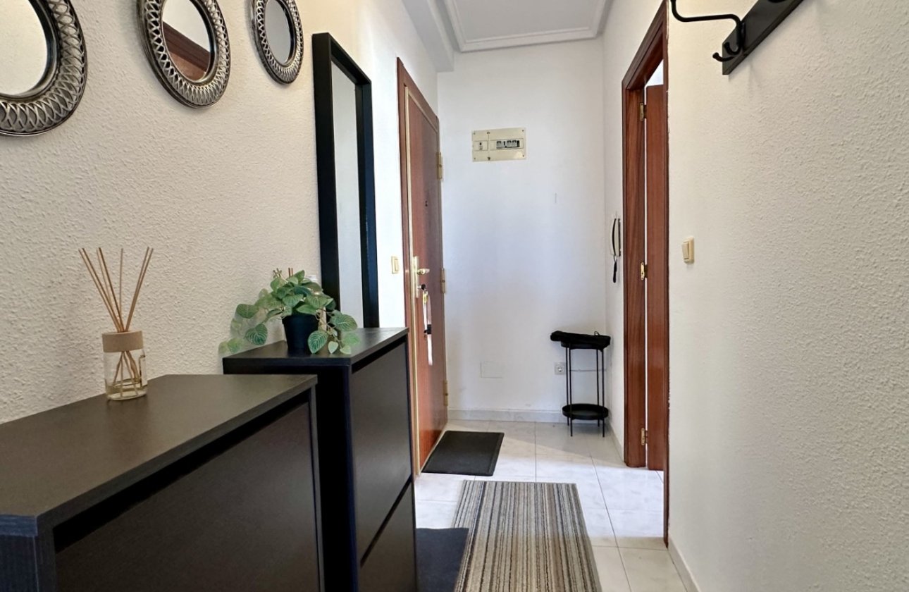 Resale - Apartment / flat - Torrevieja