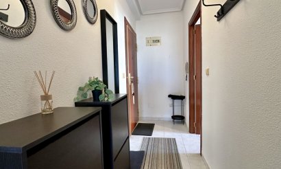 Resale - Apartment / flat - Torrevieja