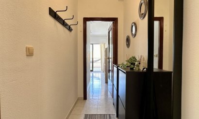 Resale - Apartment / flat - Torrevieja