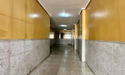 Resale - Apartment / flat - Torrevieja