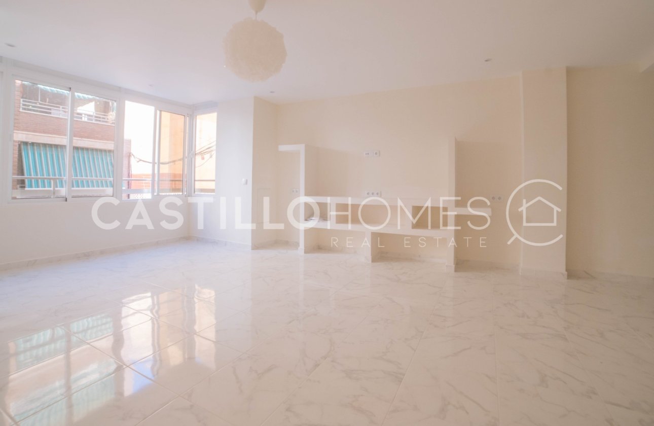 Resale - Apartment / flat - Torrevieja - Centro