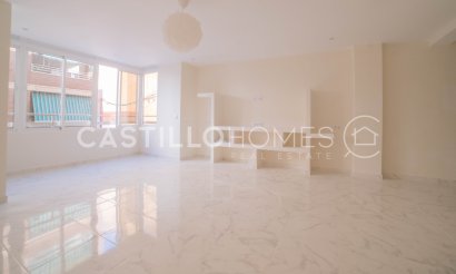 Resale - Apartment / flat - Torrevieja - Centro