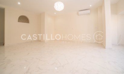 Resale - Apartment / flat - Torrevieja - Centro