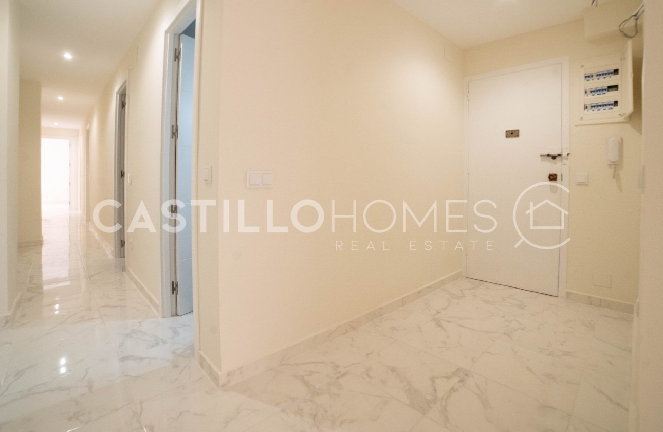 Resale - Apartment / flat - Torrevieja - Centro