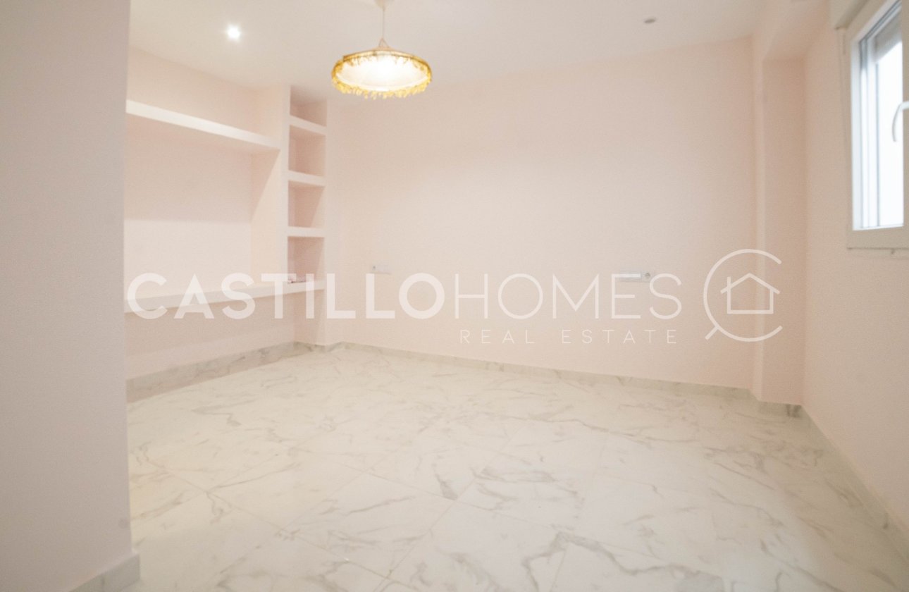 Resale - Apartment / flat - Torrevieja - Centro