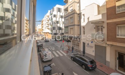 Resale - Apartment / flat - Torrevieja - Centro