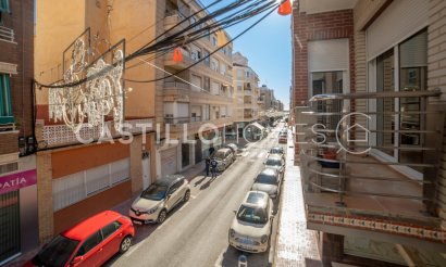 Resale - Apartment / flat - Torrevieja - Centro