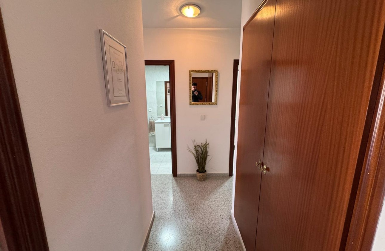 Resale - Apartment / flat - San Miguel de Salinas