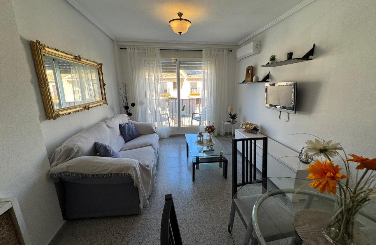 Resale - Apartment / flat - San Miguel de Salinas