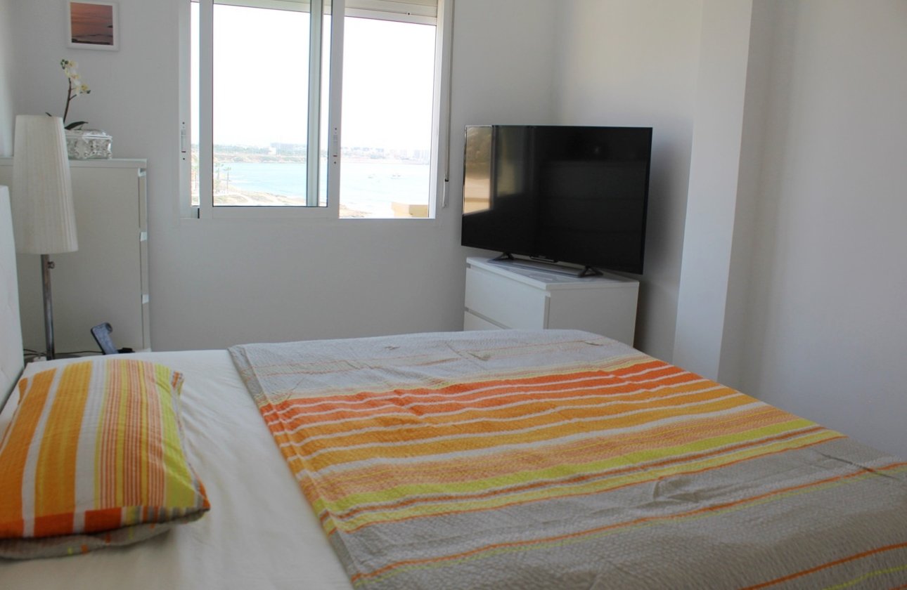 Resale - Apartment / flat - Orihuela Costa - Playa Flamenca Beach