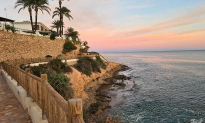 Resale - Apartment / flat - Orihuela Costa - Playa Flamenca Beach