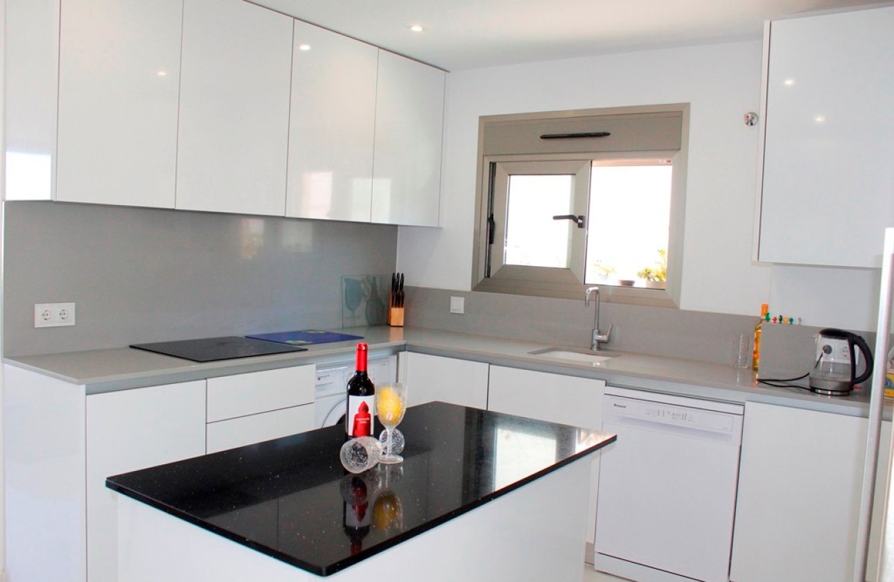 Resale - Villa - San Miguel de Salinas