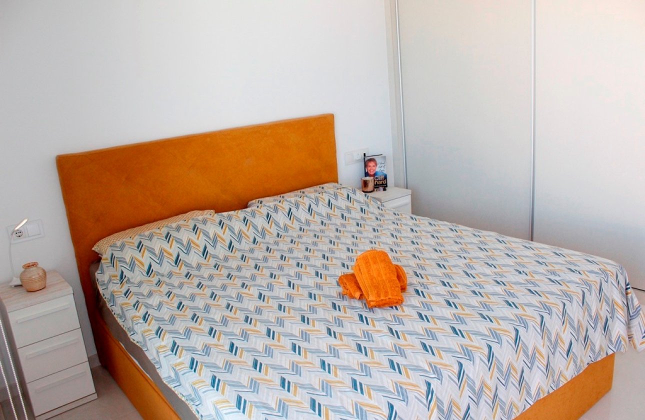 Resale - Villa - San Miguel de Salinas