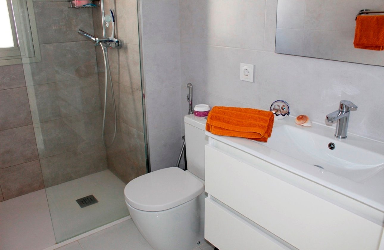 Resale - Villa - San Miguel de Salinas