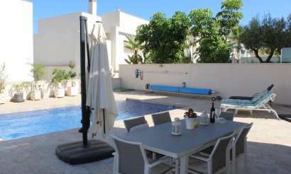 Resale - Villa - San Miguel de Salinas