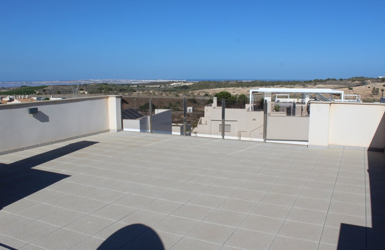Resale - Villa - San Miguel de Salinas