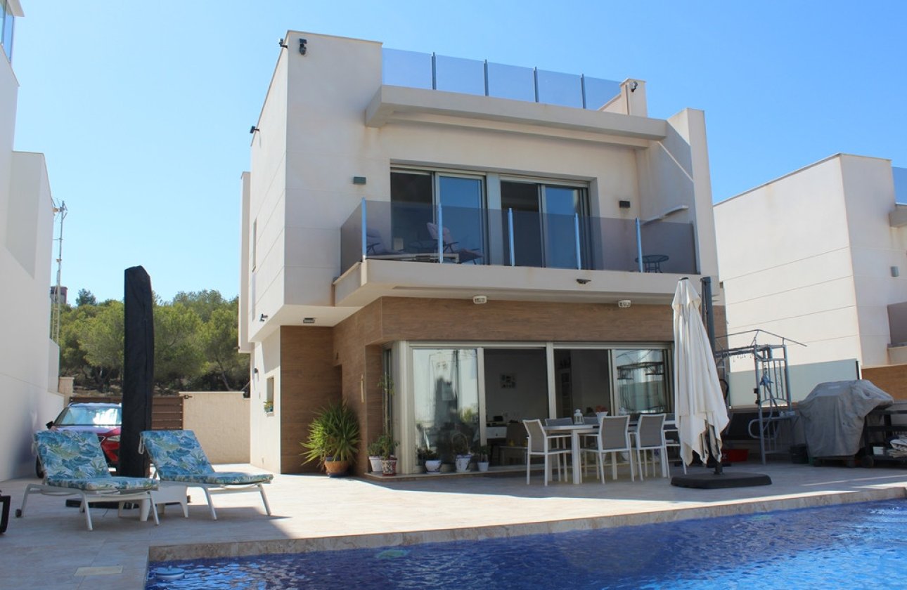 Resale - Villa - San Miguel de Salinas