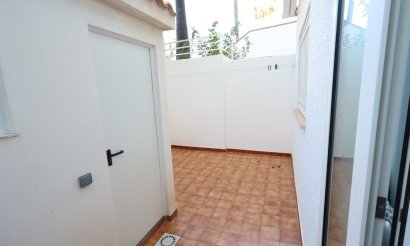 Revente - Maison de ville - Orihuela Costa - Campoamor