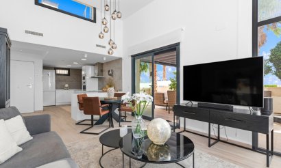 Resale - Villa - Cabo Roig