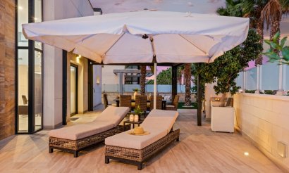 Resale - Villa - Cabo Roig